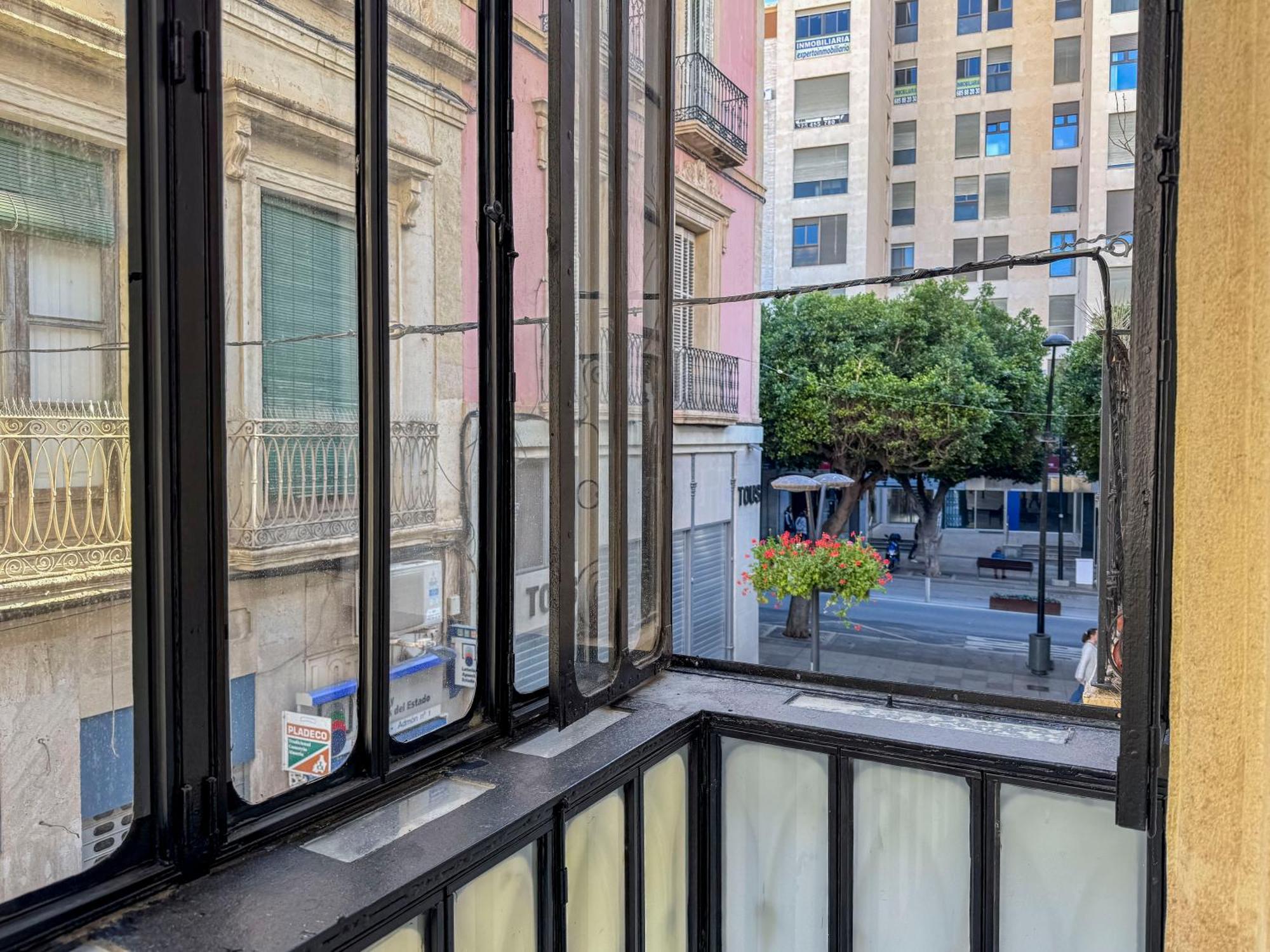 Torreluz Suites Almeria Ngoại thất bức ảnh